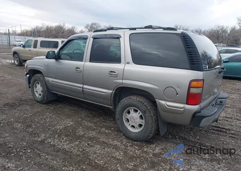 2002 GMC Yukon Sle z USA, uszkodzony, nr VIN 1GKEK13V22R218568